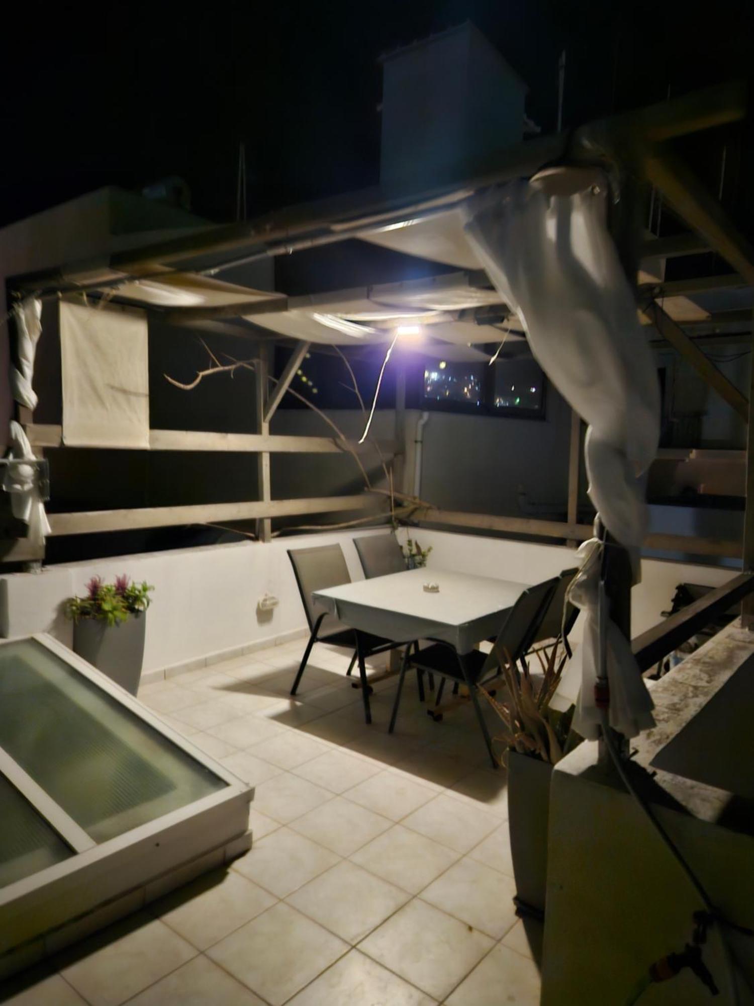 Simple&special Apartment Ermoupoli Exterior foto