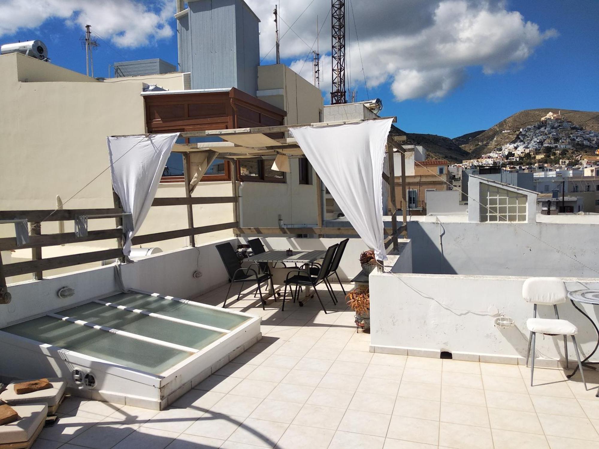 Simple&special Apartment Ermoupoli Exterior foto